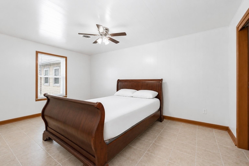 5813 Russell Lane - Photo 7