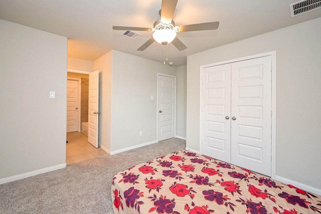 11430 Cypress Birch Court - Photo 16