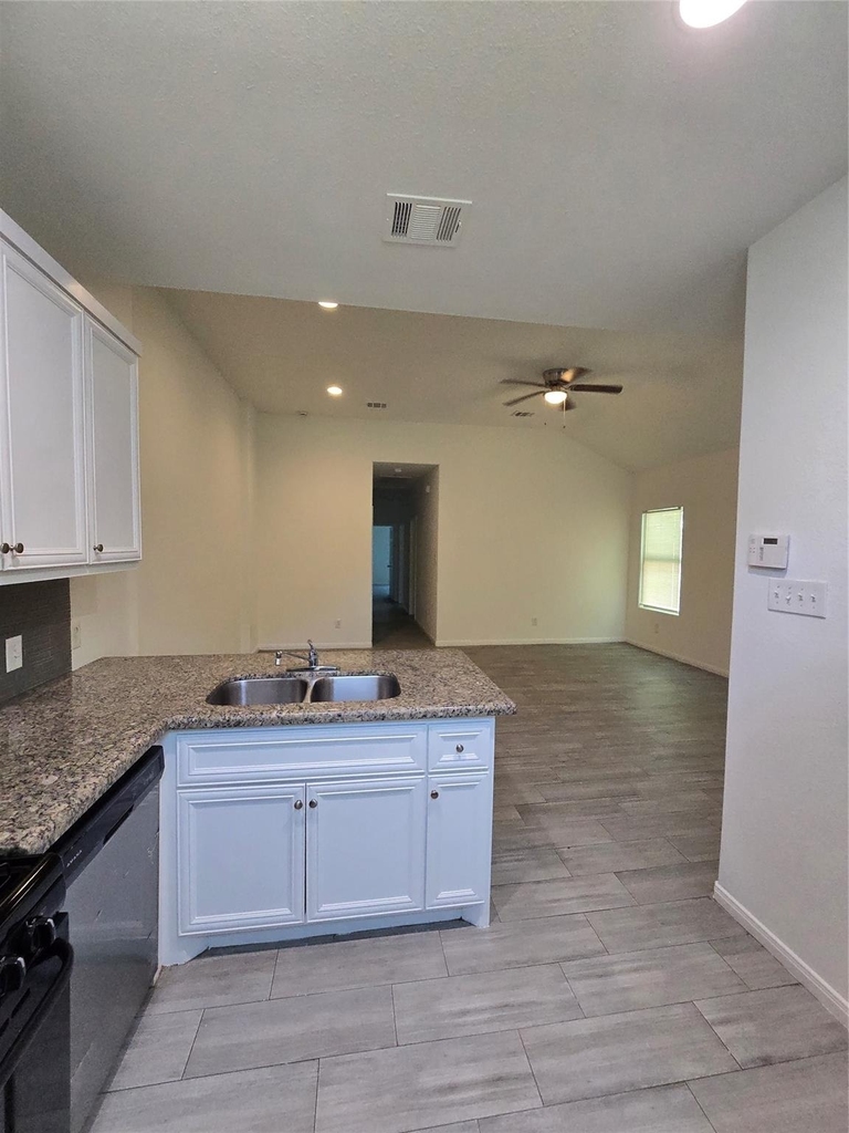 3702 Wylie Street - Photo 5