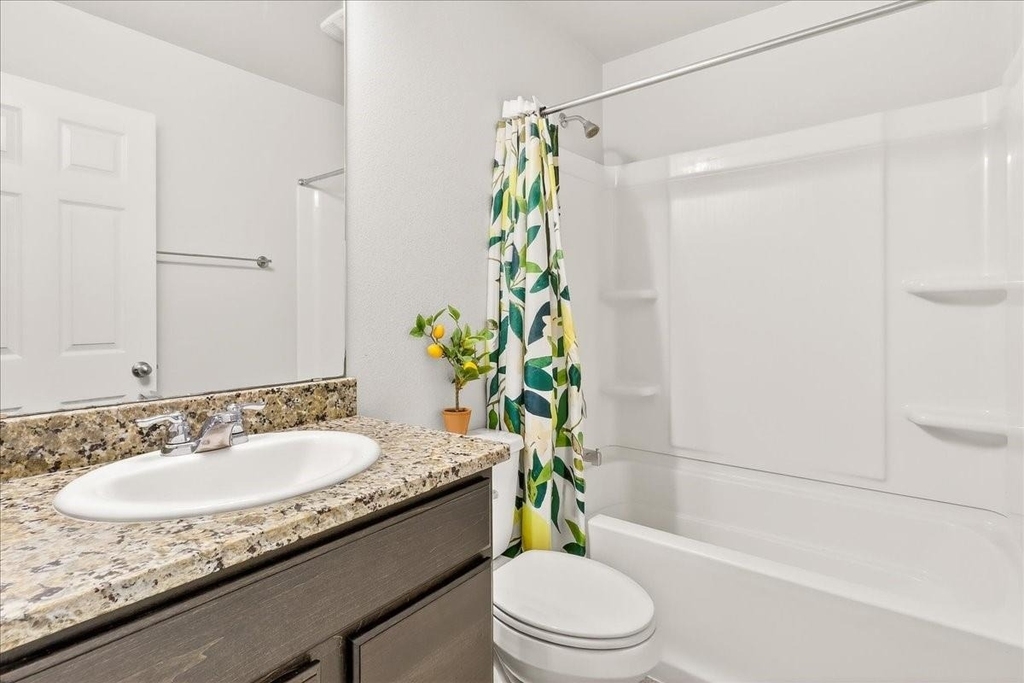 6769 Mikayla Street - Photo 24