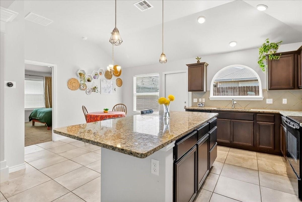 6769 Mikayla Street - Photo 9