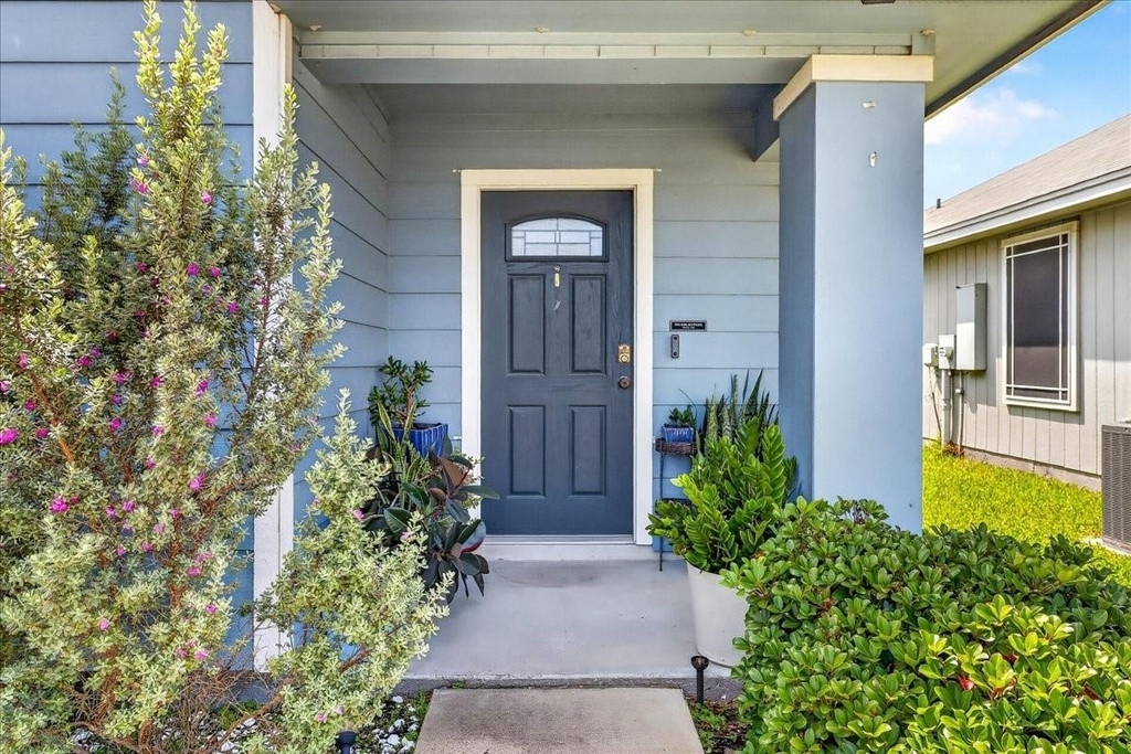 6769 Mikayla Street - Photo 5