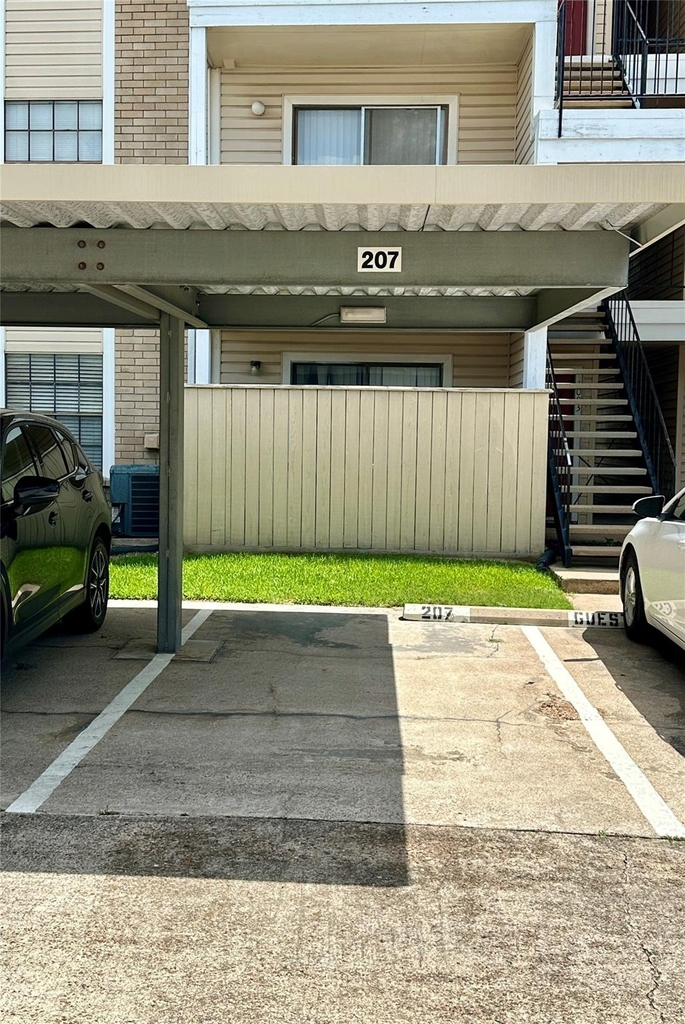 2750 Holly Hall Street - Photo 19