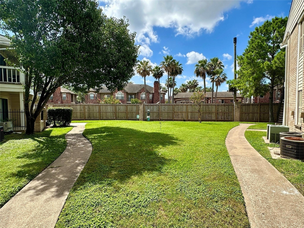 2750 Holly Hall Street - Photo 3