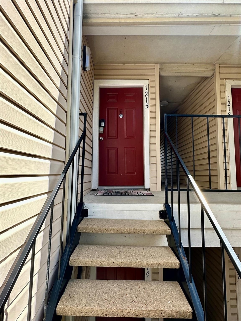 2750 Holly Hall Street - Photo 5