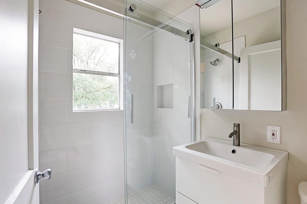 4809 Woodhead Street - Photo 6