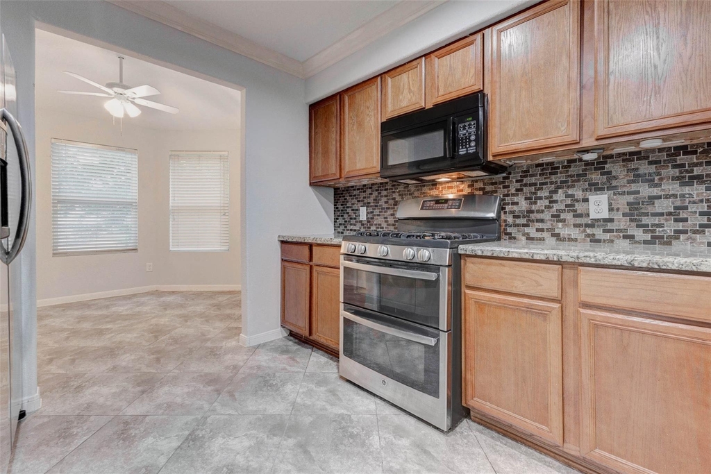 10627 Ince Lane - Photo 7