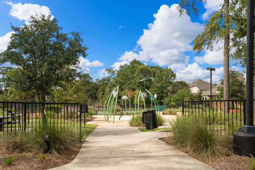 710 Thornwood - Photo 36