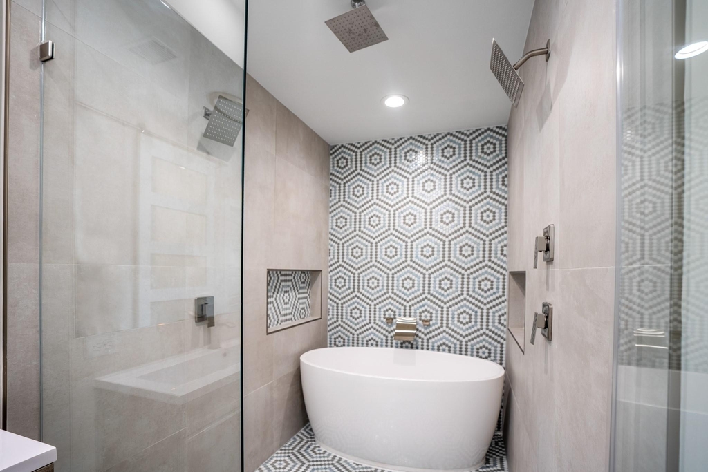 710 Thornwood - Photo 24