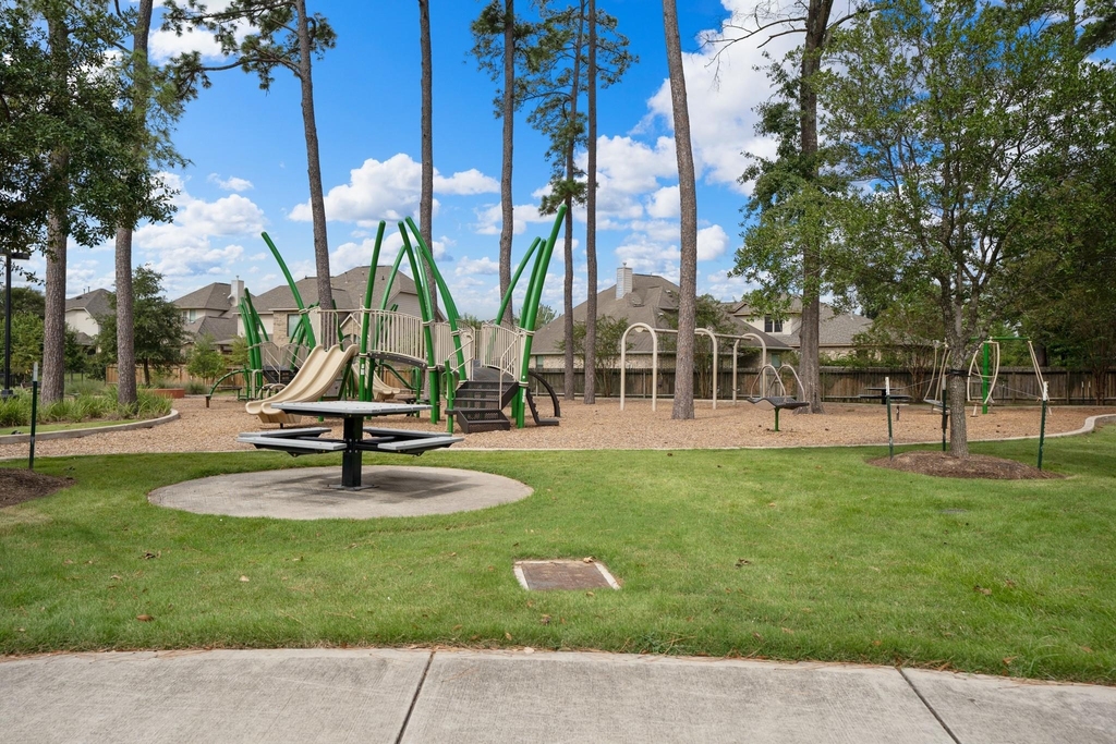 710 Thornwood - Photo 37