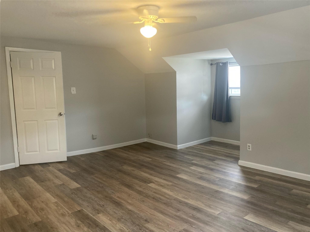 415 Cole Street - Photo 6