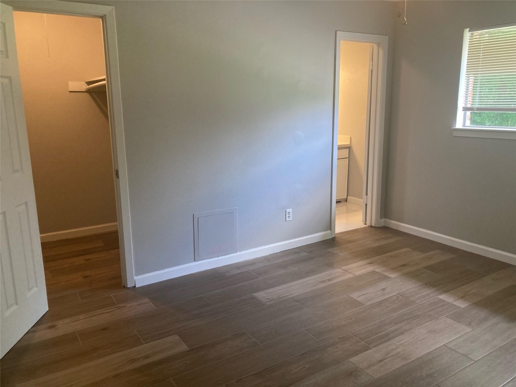 415 Cole Street - Photo 12