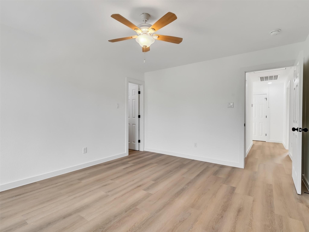 8102 Crestview Unit A Drive - Photo 23