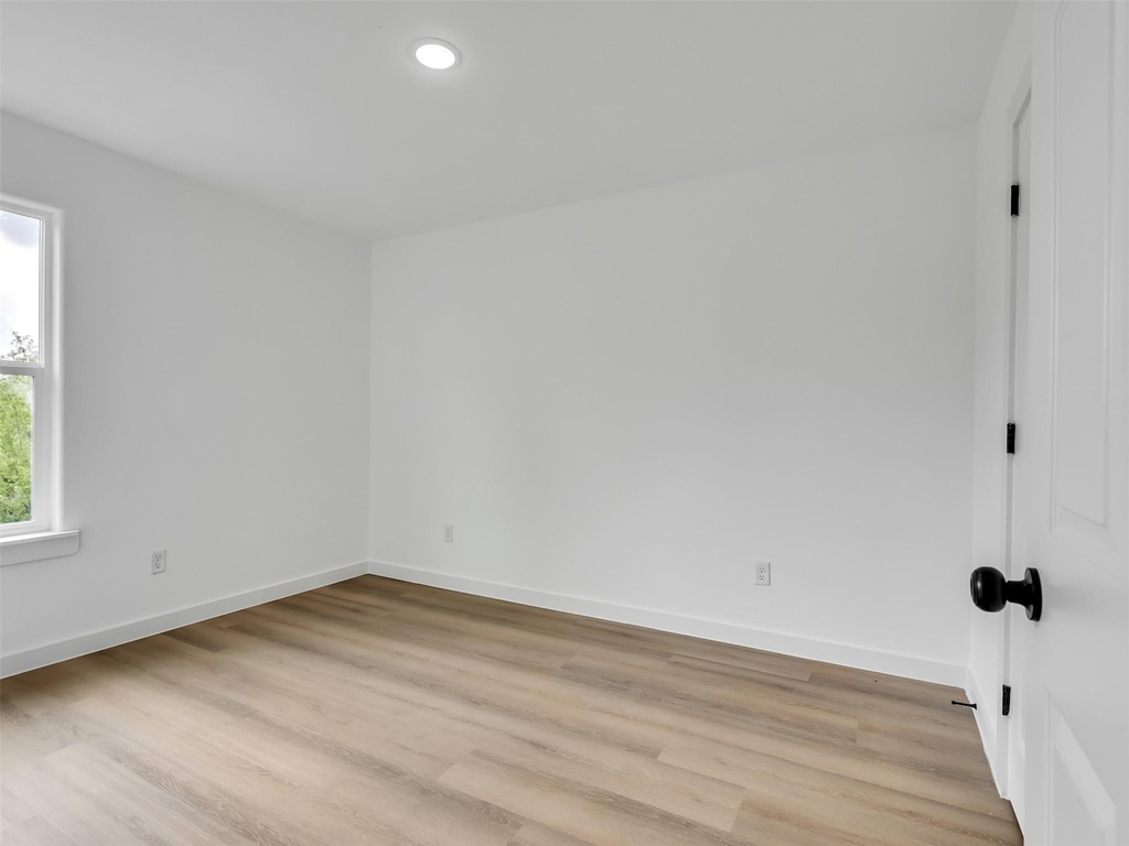8102 Crestview Unit A Drive - Photo 25