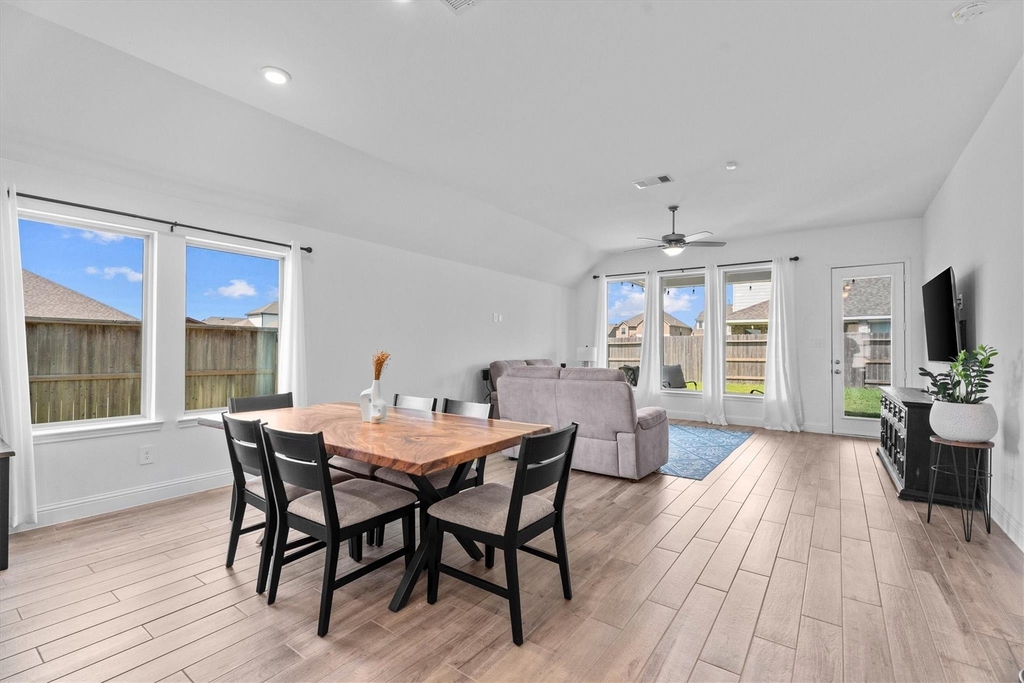 15726 Rosemary Hill Lane - Photo 19