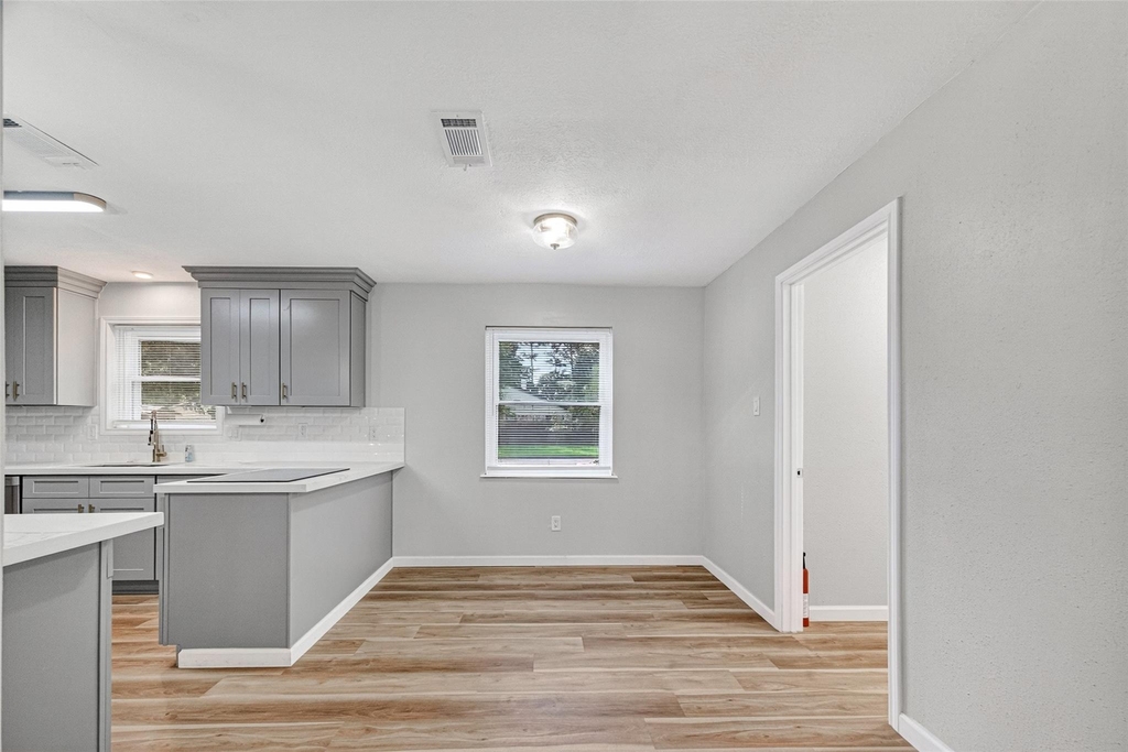 25503 Foxbriar Lane - Photo 17