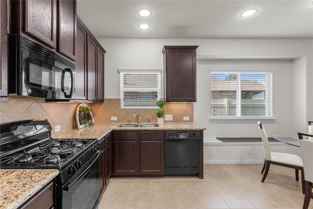 24526 Forest Canopy Drive - Photo 9