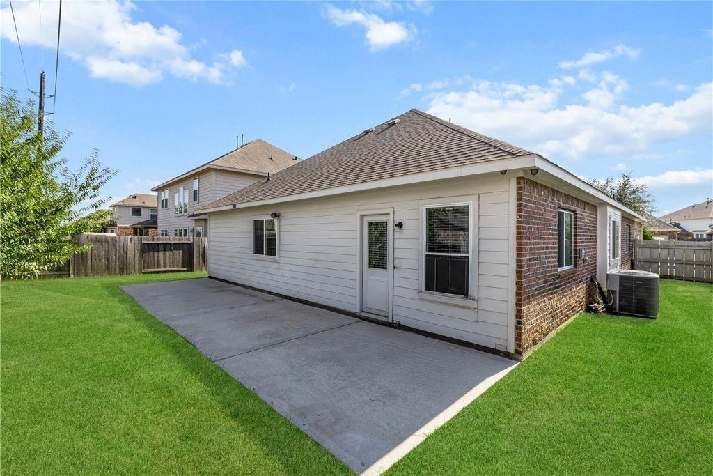 24526 Forest Canopy Drive - Photo 19