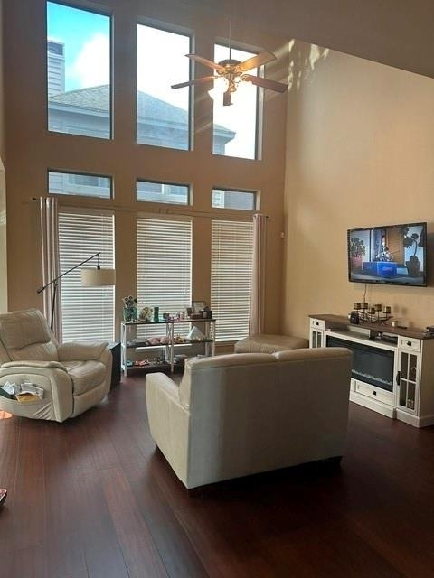 9322 Meadow Ford Court - Photo 4