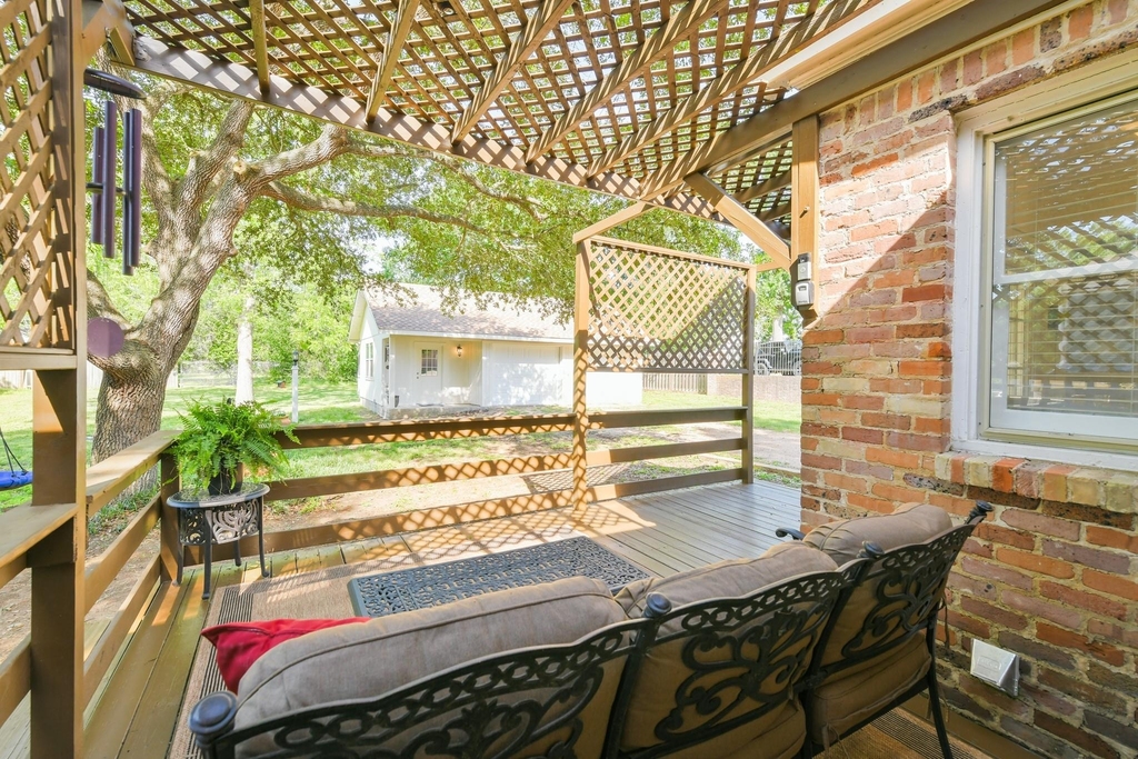 802 S Day Street - Photo 10