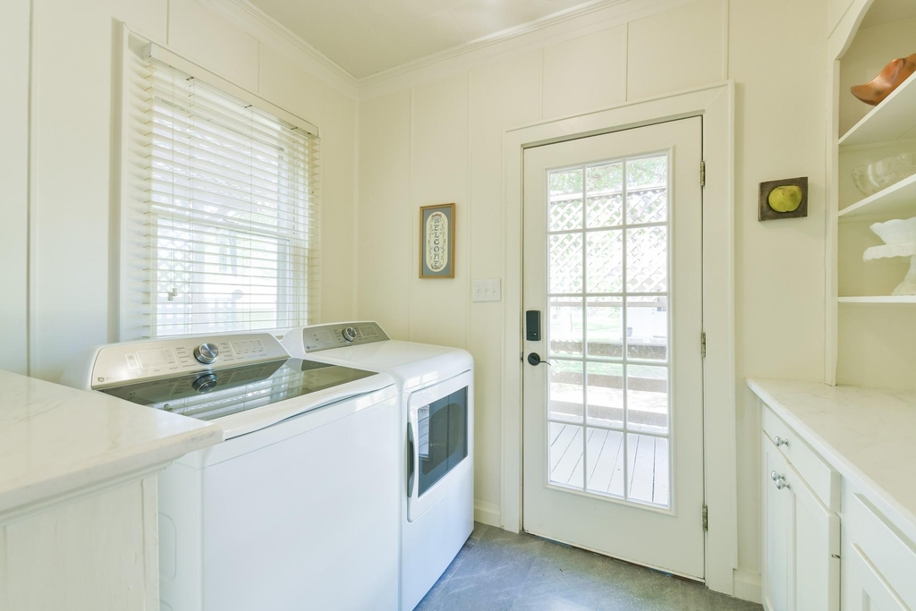 802 S Day Street - Photo 24