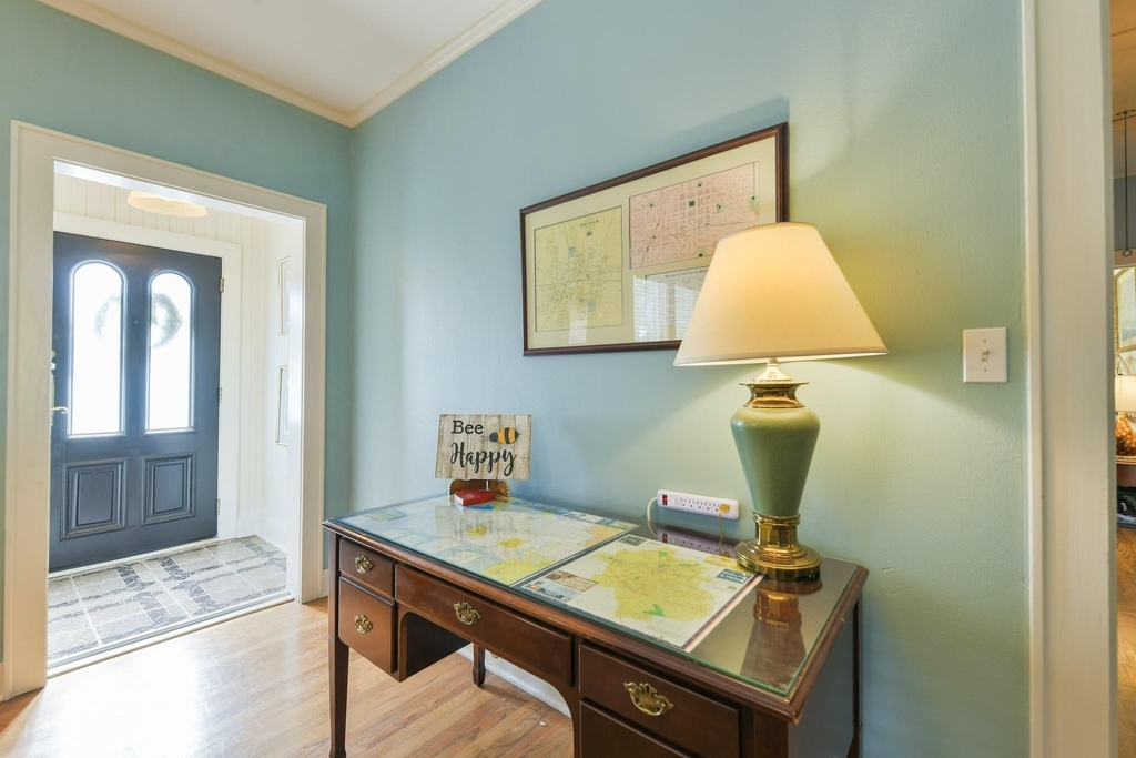 802 S Day Street - Photo 15