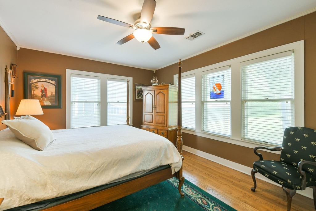 802 S Day Street - Photo 36