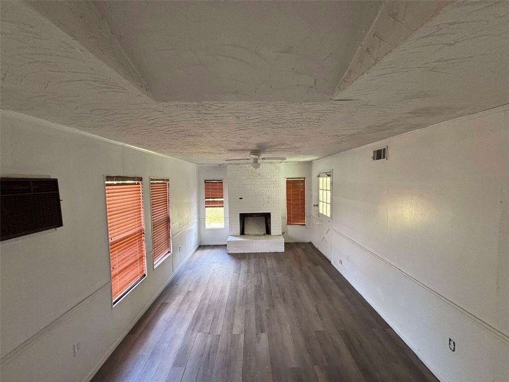 612 Winding Way Street - Photo 9