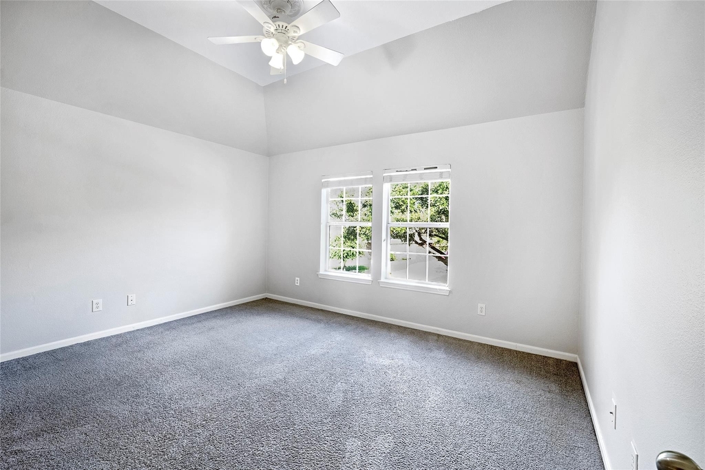 13707 Elm Shores Drive - Photo 15