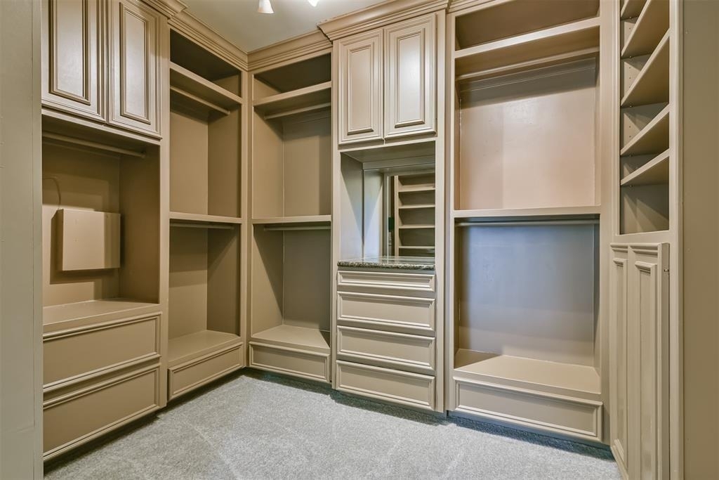 13707 Elm Shores Drive - Photo 9