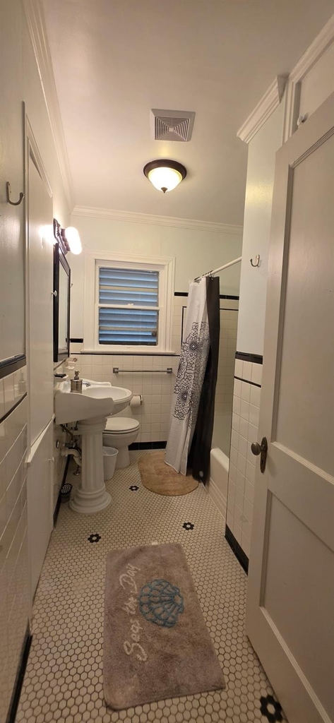 5023 Avenue N 1/2 - Photo 7