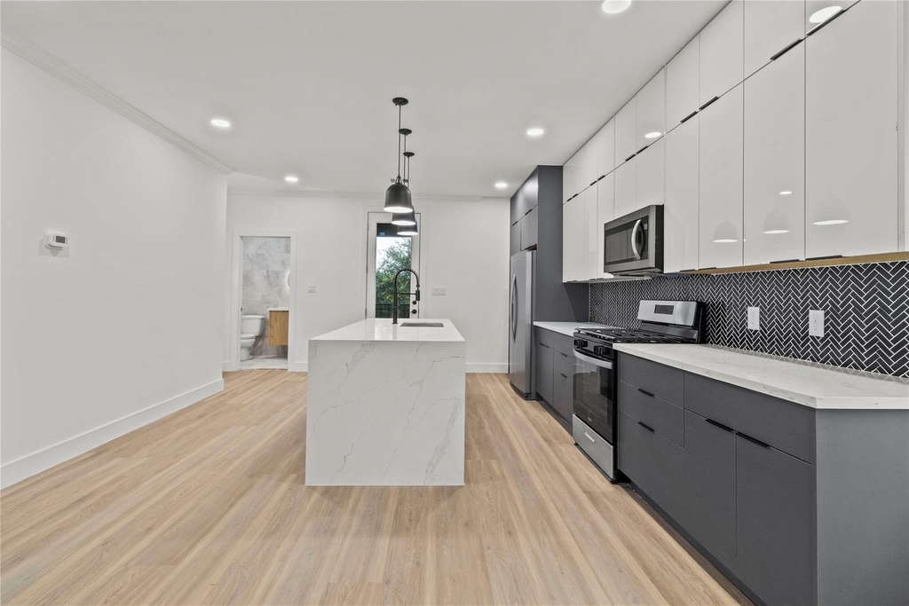 3815 Elysian Street - Photo 7
