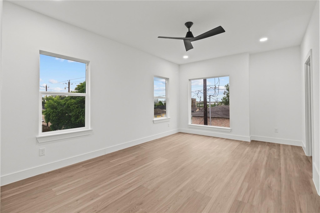 3815 Elysian Street - Photo 11