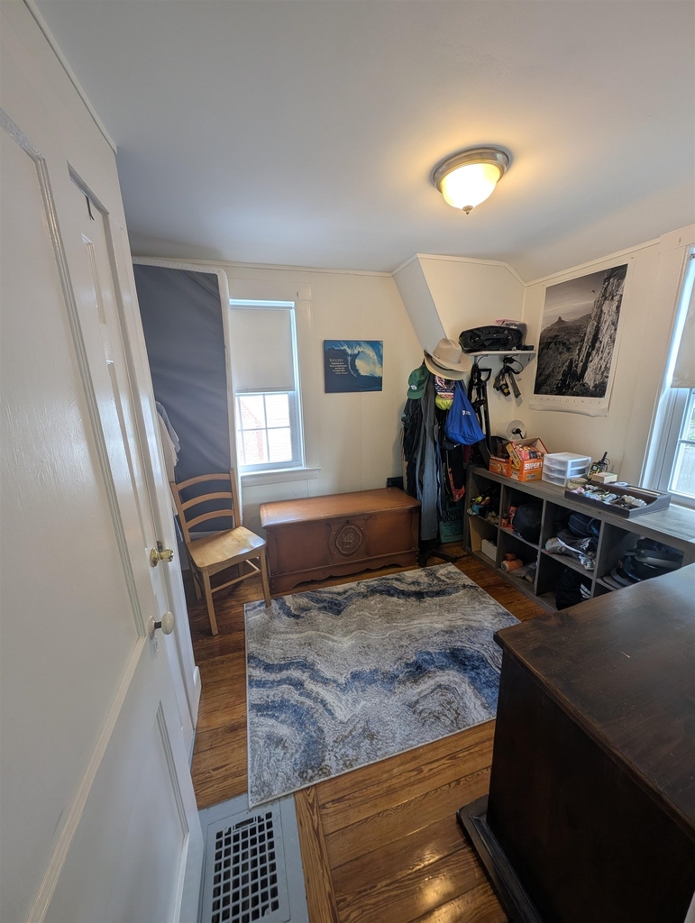 67 Porpoise - Photo 18