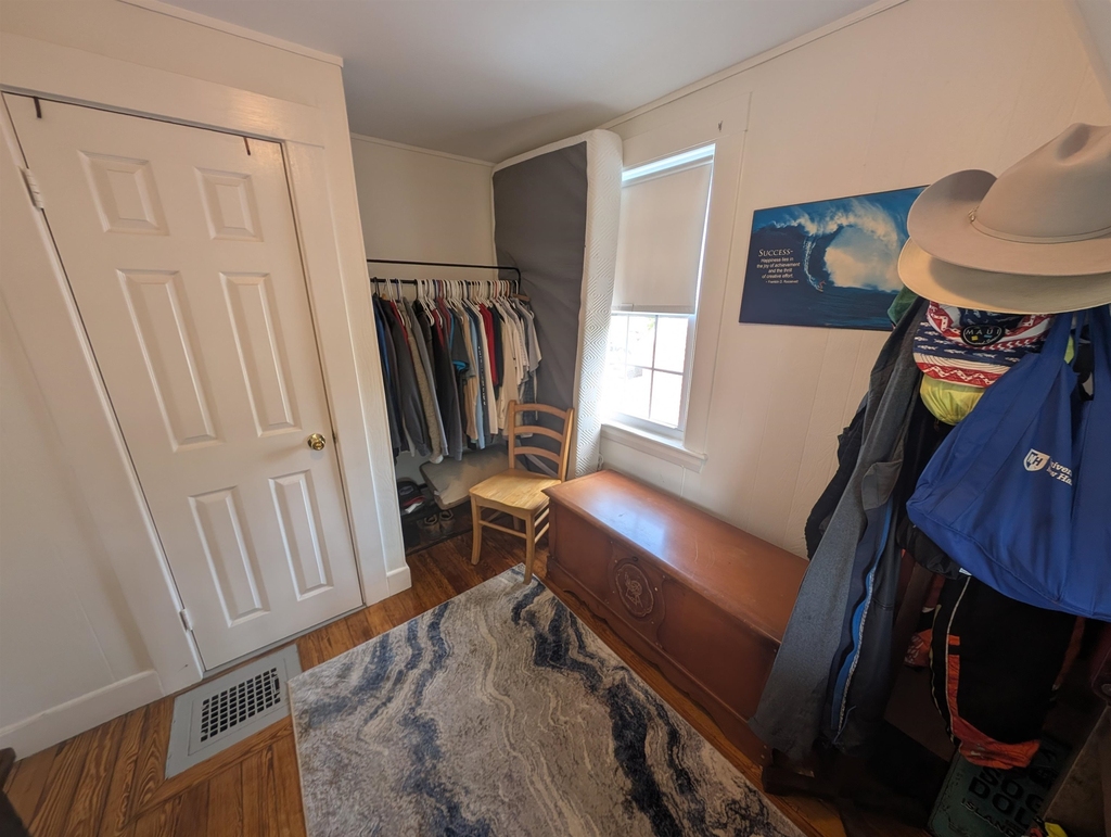 67 Porpoise - Photo 17