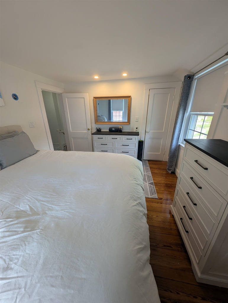 67 Porpoise - Photo 16