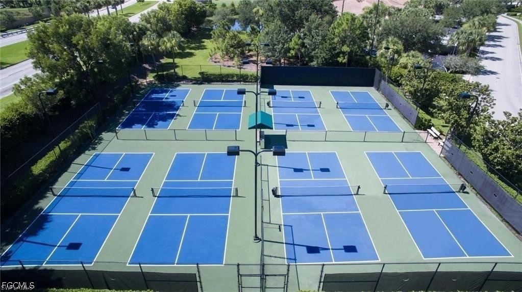 10121 Colonial Country Club Boulevard - Photo 26