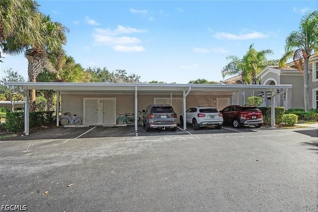10121 Colonial Country Club Boulevard - Photo 4