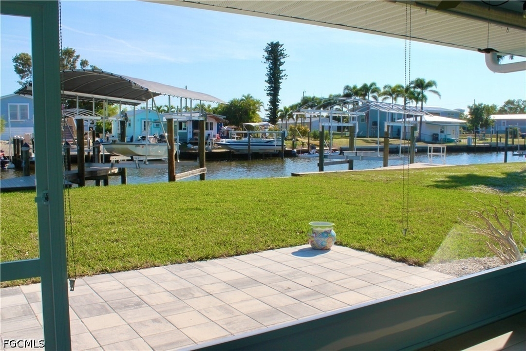 2744 Sanderling Court - Photo 33