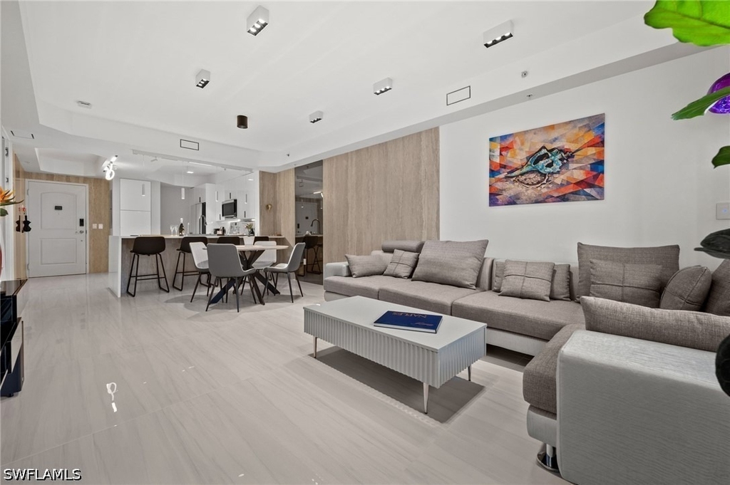 1100 Pine Ridge Road - Photo 11