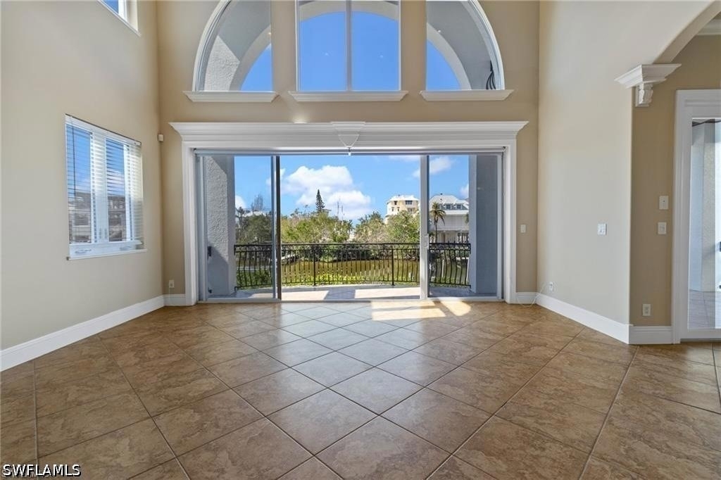 27806 Forester Drive W - Photo 3