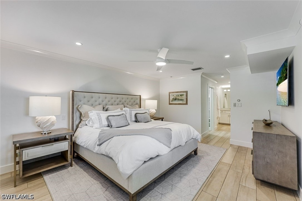 225 5th Avenue S - Photo 12
