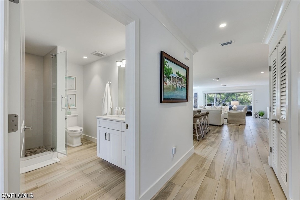 225 5th Avenue S - Photo 21