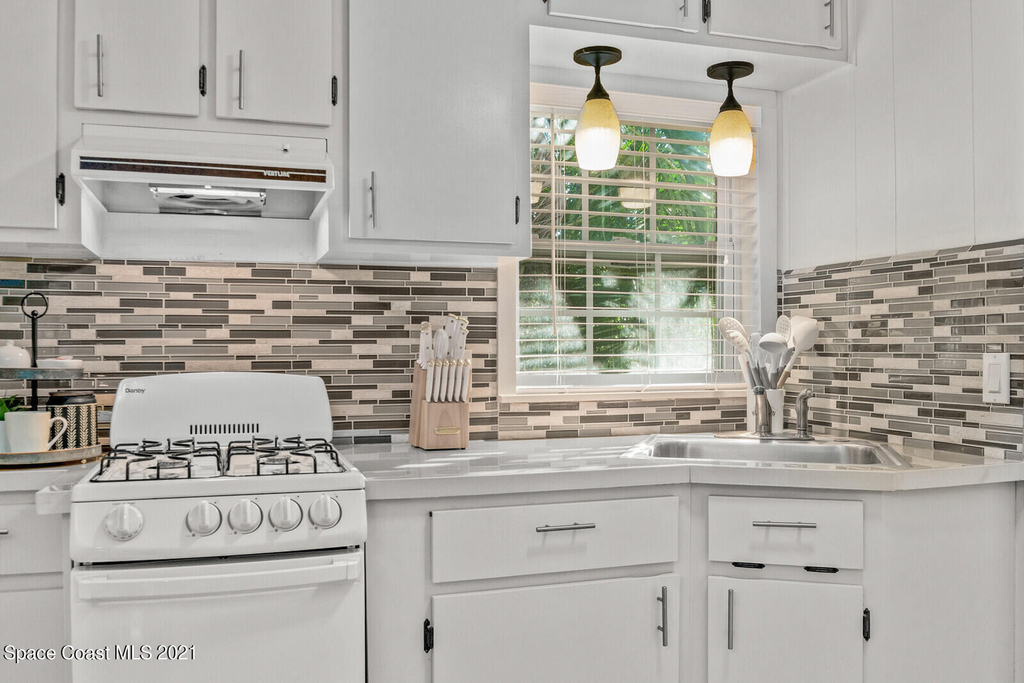 603 E New Haven Avenue - Photo 5