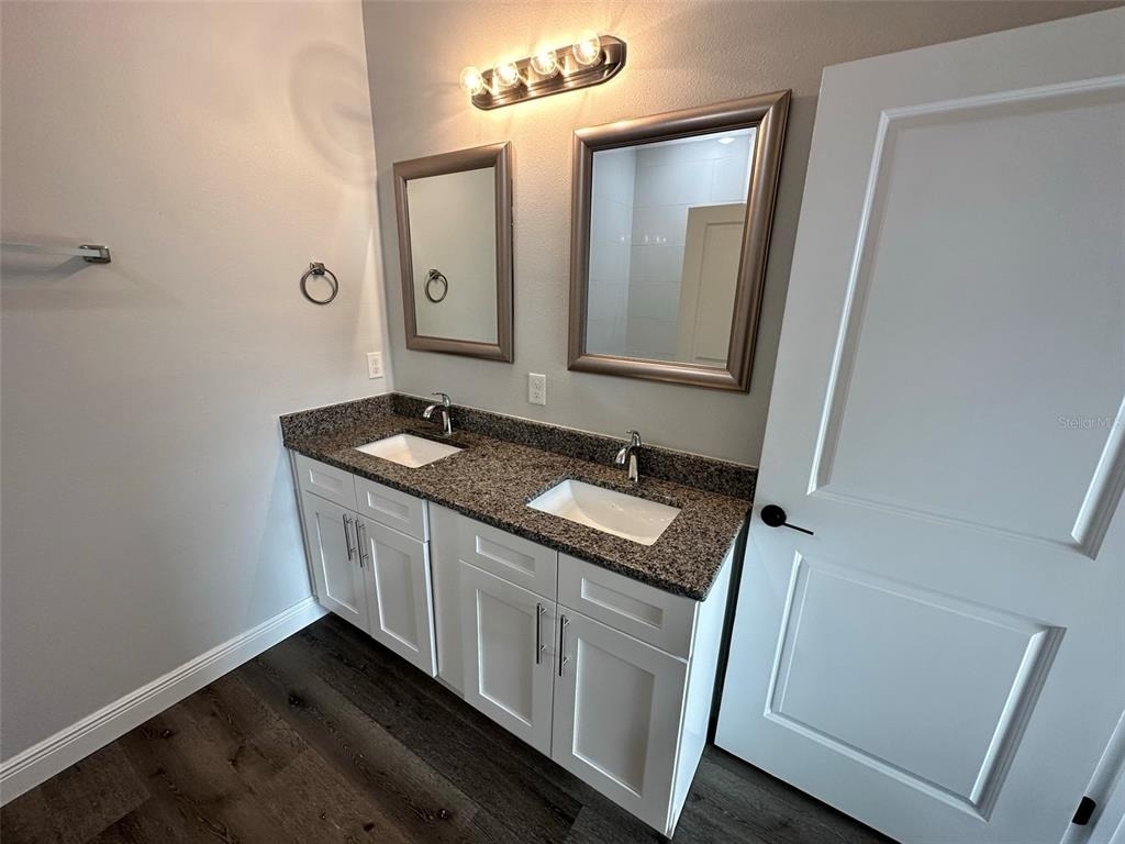 1361 Sacramento Street - Photo 14