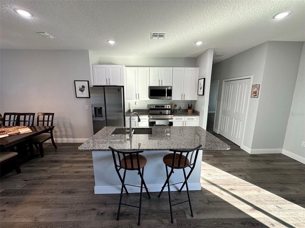 1361 Sacramento Street - Photo 3