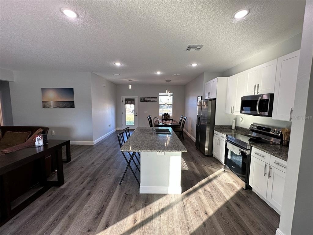 1361 Sacramento Street - Photo 5
