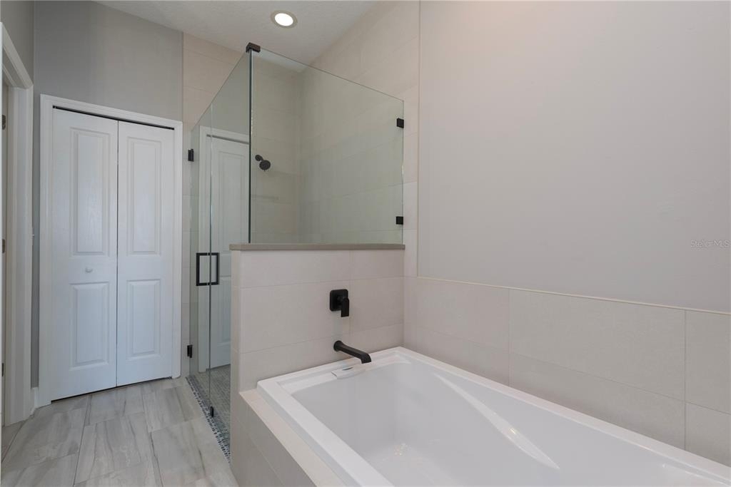 10109 Hayfield Way - Photo 12