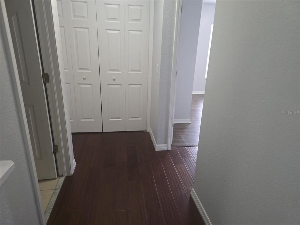 240 Hardcastle Place - Photo 3
