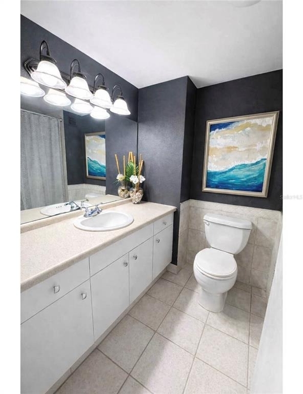 880 Mandalay Avenue - Photo 32